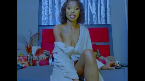 Snapshot of eva4him831 chatting on October 19, 7:14 pm eva4him831 online show from October 19, 7:14 pm