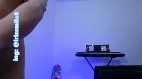 Iris Smile  independent model online show from January 2, 1:38 am