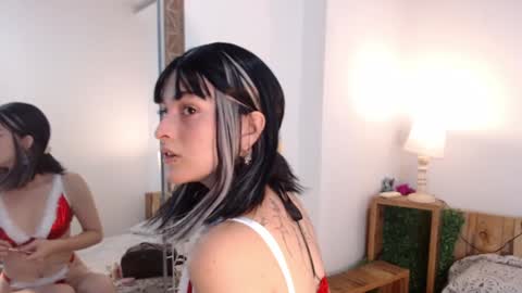 E V A online show from December 6, 7:45 pm