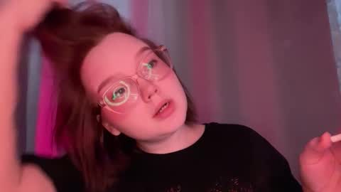 Snapshot of eva_kittenn chatting on November 27, 10:50 am eva_kittenn online show from November 27, 10:50 am