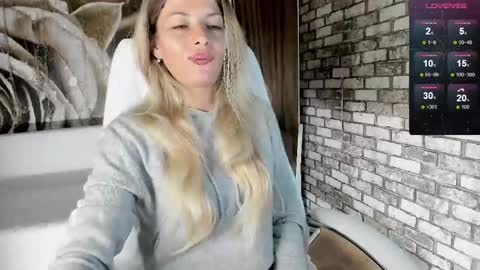 Eva online show from September 27, 3:28 pm