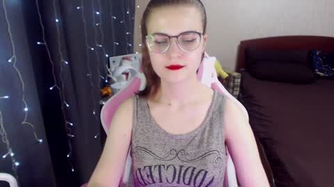 Snapshot of eva_orchid chatting on January 31, 12:51 pm Eva online show from January 31, 12:51 pm