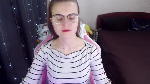 Snapshot of eva_orchid chatting on February 5, 9:46 am Eva online show from February 5, 9:46 am