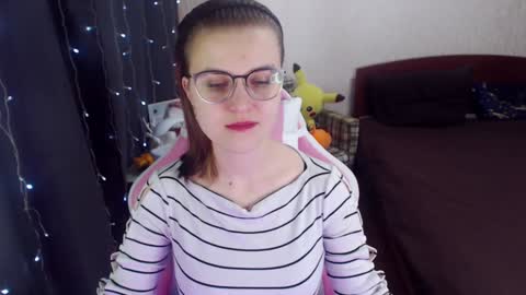 Snapshot of eva_orchid chatting on February 7, 10:08 am Eva online show from February 7, 10:08 am