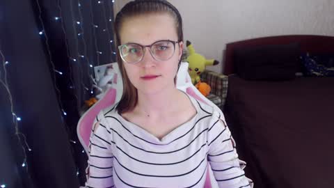 Snapshot of eva_orchid chatting on February 7, 1:11 pm Eva online show from February 7, 1:11 pm