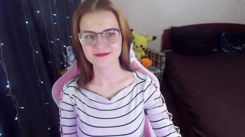 Snapshot of eva_orchid chatting on February 8, 1:01 pm Eva online show from February 8, 1:01 pm