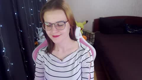 Snapshot of eva_orchid chatting on February 9, 12:52 pm Eva online show from February 9, 12:52 pm