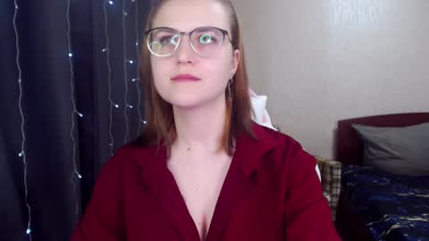 Snapshot of eva_orchid chatting on February 16, 4:21 pm Eva online show from February 16, 4:21 pm