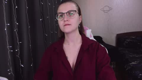 Snapshot of eva_orchid chatting on February 23, 1:21 pm Eva online show from February 23, 1:21 pm