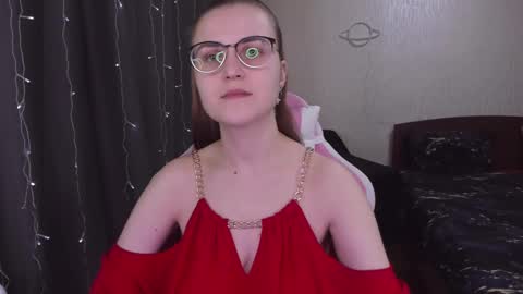 Snapshot of eva_orchid chatting on March 4, 11:08 am Eva online show from March 4, 11:08 am