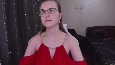 Snapshot of eva_orchid chatting on March 4, 2:10 pm Eva online show from March 4, 2:10 pm