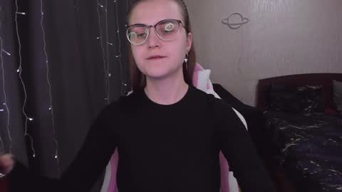 Snapshot of eva_orchid chatting on March 6, 1:24 pm Eva online show from March 6, 1:24 pm