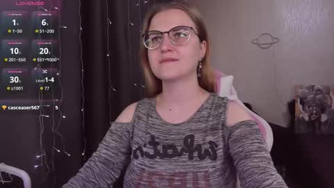 Snapshot of eva_orchid chatting on September 19, 11:55 am Eva online show from September 19, 11:55 am