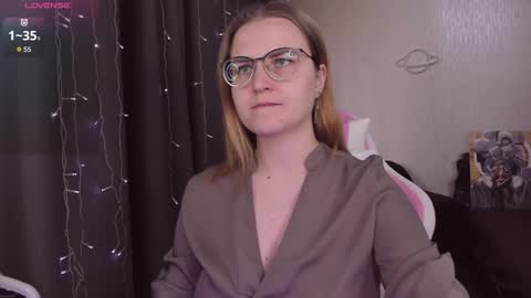 Snapshot of eva_orchid chatting on September 24, 11:57 am Eva online show from September 24, 11:57 am