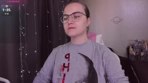 Snapshot of eva_orchid chatting on September 30, 10:53 am Eva online show from September 30, 10:53 am