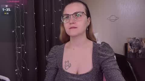 Snapshot of eva_orchid chatting on October 5, 9:51 am Eva online show from October 5, 9:51 am