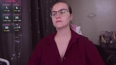 Snapshot of eva_orchid chatting on October 12, 11:31 am Eva online show from October 12, 11:31 am