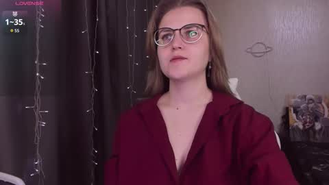 Snapshot of eva_orchid chatting on October 16, 10:05 am Eva online show from October 16, 10:05 am