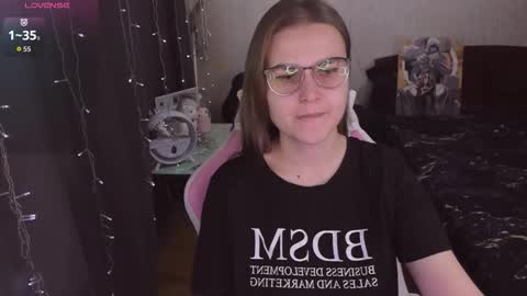 Snapshot of eva_orchid chatting on October 17, 10:07 am Eva online show from October 17, 10:07 am