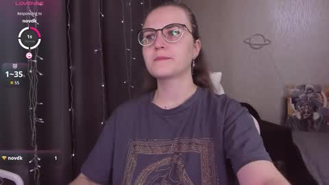 Snapshot of eva_orchid chatting on November 2, 5:43 am Eva online show from November 2, 5:43 am