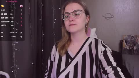 Snapshot of eva_orchid chatting on November 8, 12:05 pm Eva online show from November 8, 12:05 pm