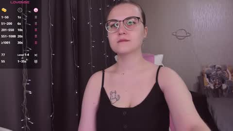 Snapshot of eva_orchid chatting on November 12, 10:48 am Eva online show from November 12, 10:48 am