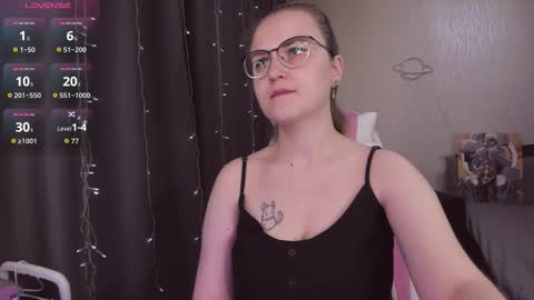 Snapshot of eva_orchid chatting on November 14, 10:14 am Eva online show from November 14, 10:14 am