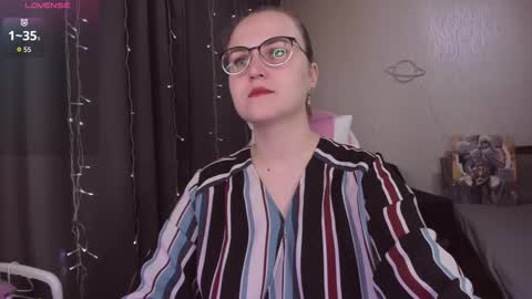 Snapshot of eva_orchid chatting on November 19, 10:26 am Eva online show from November 19, 10:26 am