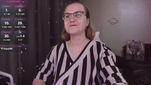 Snapshot of eva_orchid chatting on November 30, 11:58 am Eva online show from November 30, 11:58 am