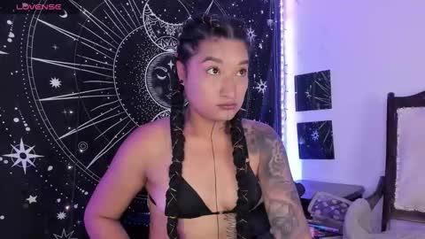 Snapshot of eva_sanderslee chatting on October 16, 9:10 am Eva online show from October 16, 9:10 am