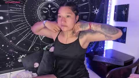 Snapshot of eva_sanderslee chatting on October 17, 7:55 am Eva online show from October 17, 7:55 am