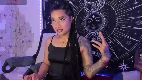 Snapshot of eva_sanderslee chatting on November 5, 8:25 am Eva online show from November 5, 8:25 am