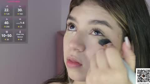 Eva Sin online show from November 6, 11:15 pm