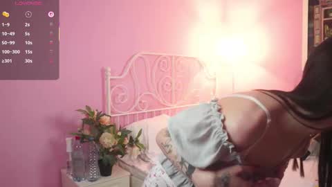 eva_vibe online show from October 11, 11:31 am