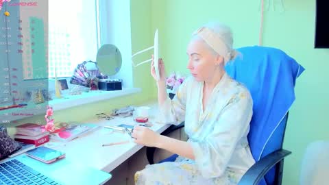 Eva online show from December 15, 10:19 am