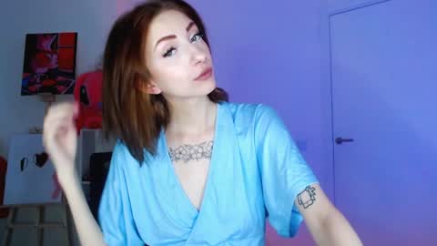 Snapshot of evaa_coy chatting on January 7, 10:43 am Eva online show from January 7, 10:43 am