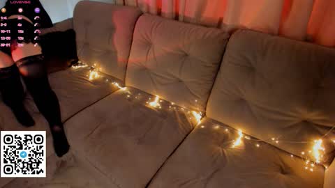 Snapshot of evablimey chatting on September 25, 5:33 am Eva online show from September 25, 5:33 am