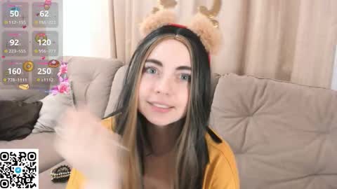 Snapshot of evablimey chatting on November 23, 9:20 am Eva online show from November 23, 9:20 am