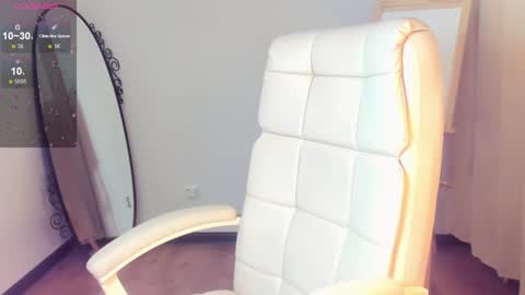 Eva  online show from January 11, 5:41 am