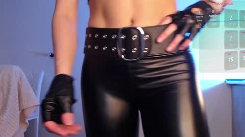 Eva online show from December 4, 3:48 am