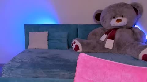 Snapshot of evaharve chatting on February 28, 10:17 pm Eva online show from February 28, 10:17 pm