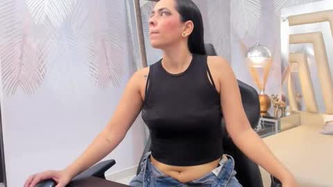 Eva Loren online show from November 3, 12:02 am