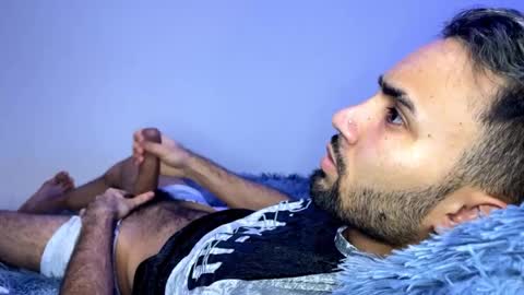 evan57036 online show from December 3, 5:09 am