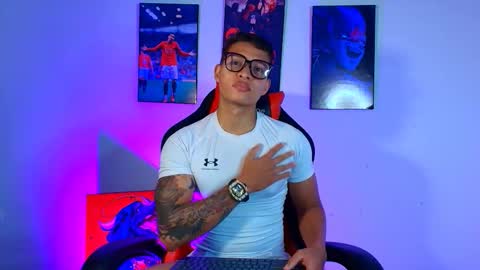 EVAN GREY online show from September 9, 2:33 am