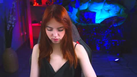 Eva  online show from January 31, 8:22 am