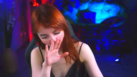 Eva  online show from January 31, 11:24 am