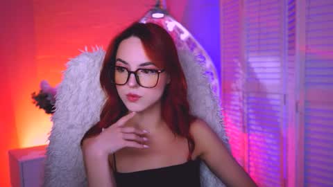 Eva  online show from September 24, 12:19 pm