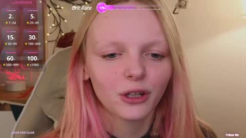 Snapshot of evangel1ne chatting on January 3, 9:25 am evangel1ne online show from January 3, 9:25 am