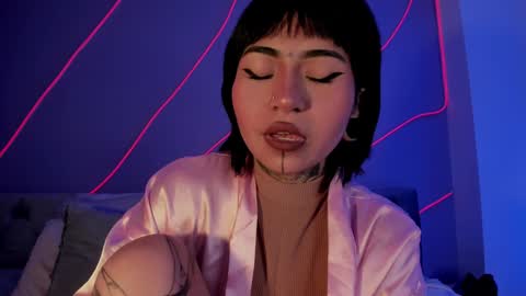 Eva online show from December 23, 3:12 pm