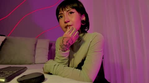 Eva online show from December 27, 4:10 pm